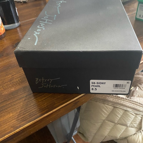 Betsey Johnson Sidny - Pearl womens - Picture 9 of 9